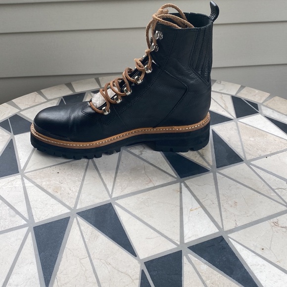 Marc Fisher Izzie Lugsole ankle boot - Picture 3 of 5